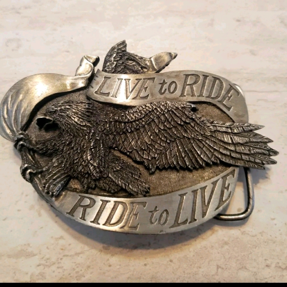 Vtg 1981 Harley-Davidson belt buckle